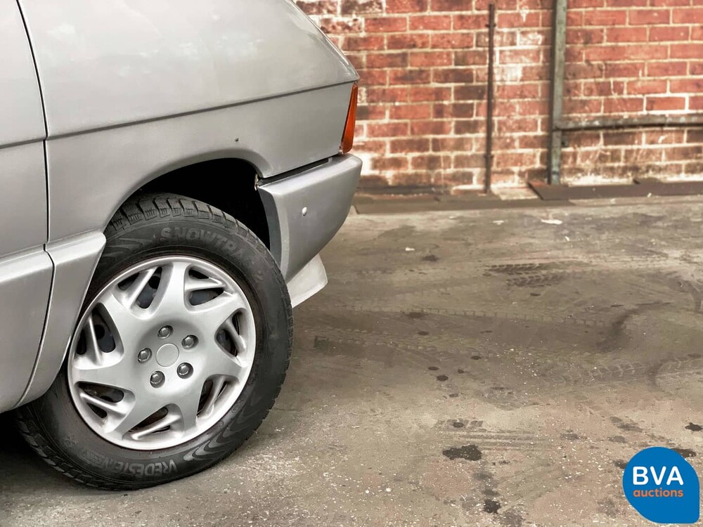 Renault Espace 2.0 J11 Phase I J11 107pk 1986, 82-RGL-3