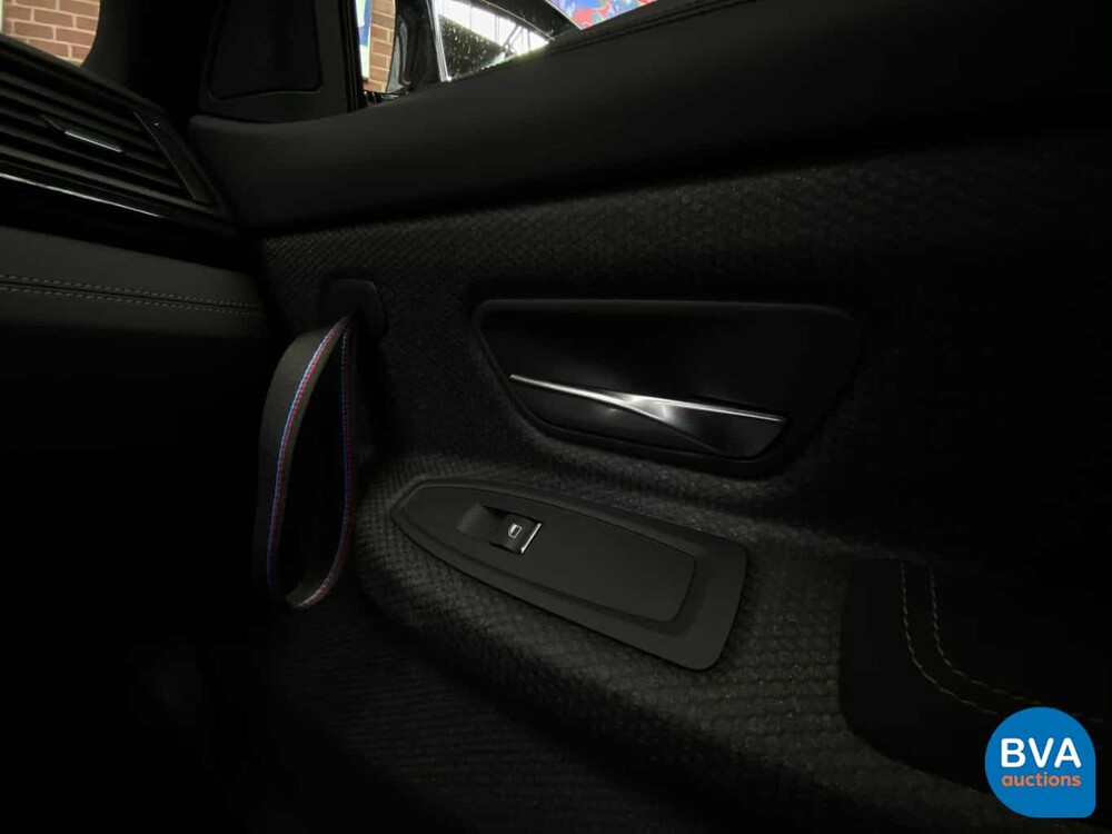 BMW M4 CS 460pk Akrapovic -LIMITED EDITION- 2018, NL-Kenteken