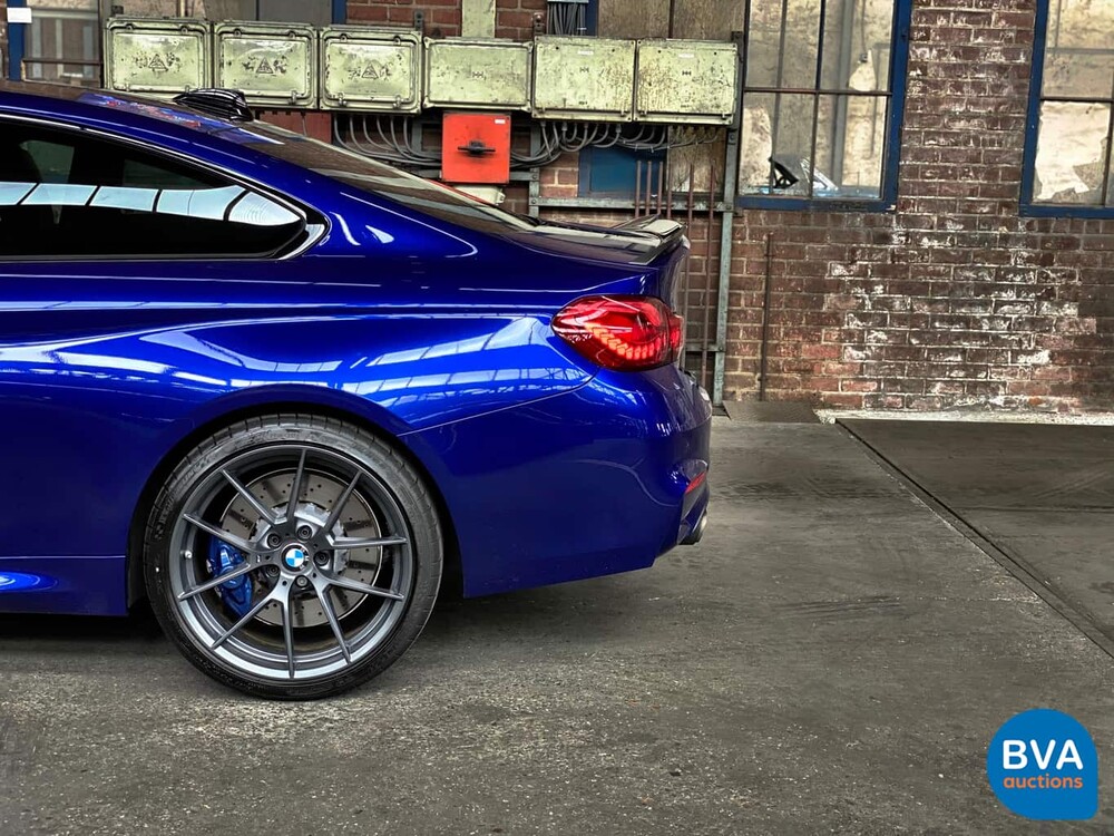 BMW M4 CS 460pk Akrapovic -LIMITED EDITION- 2018, NL-Kenteken