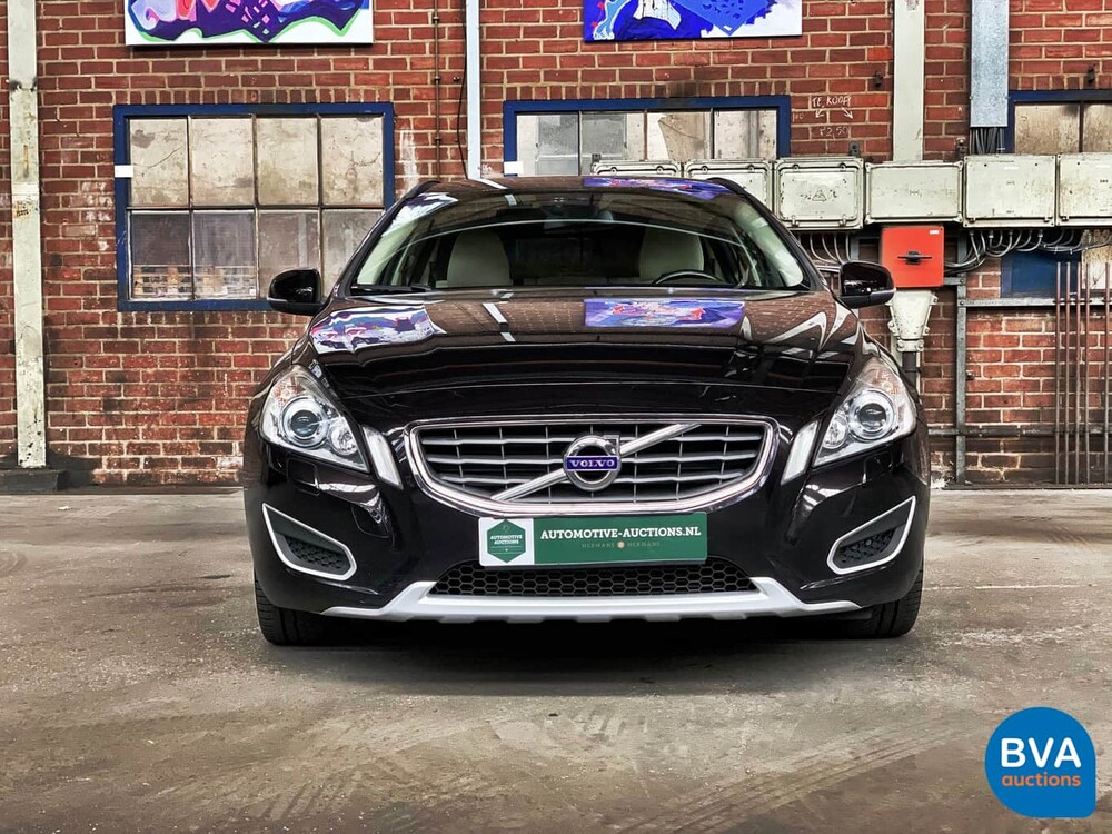 Volvo V60 2.0 D3 5-Cilinder Momentum 163pk 2011