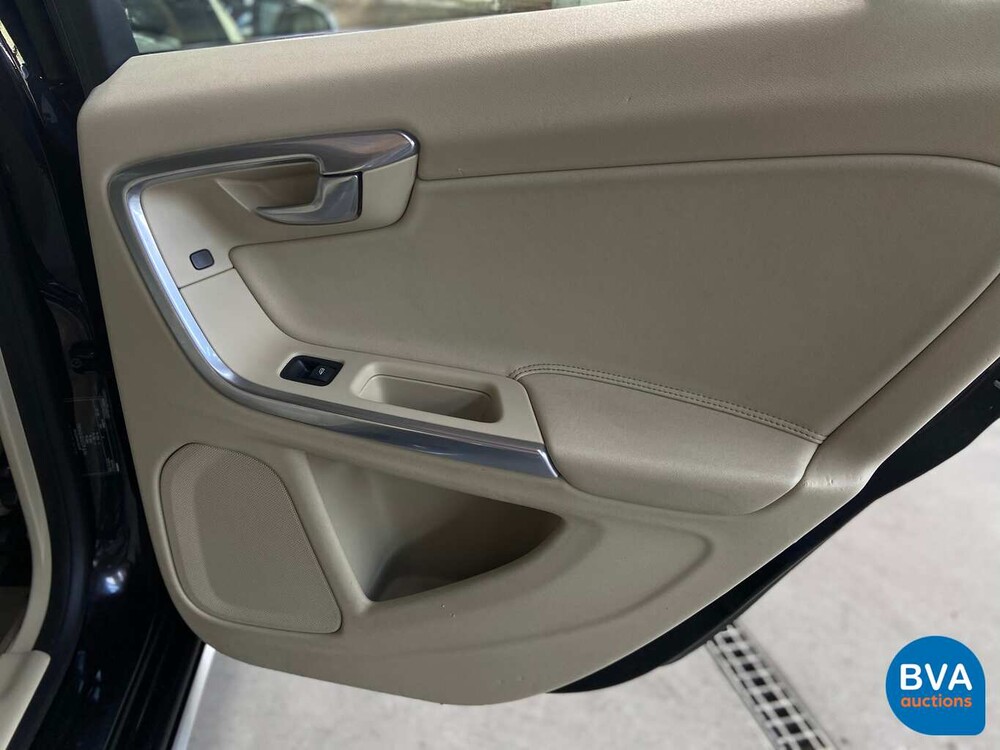 Volvo V60 2.0 D3 5-Cilinder Momentum 163pk 2011