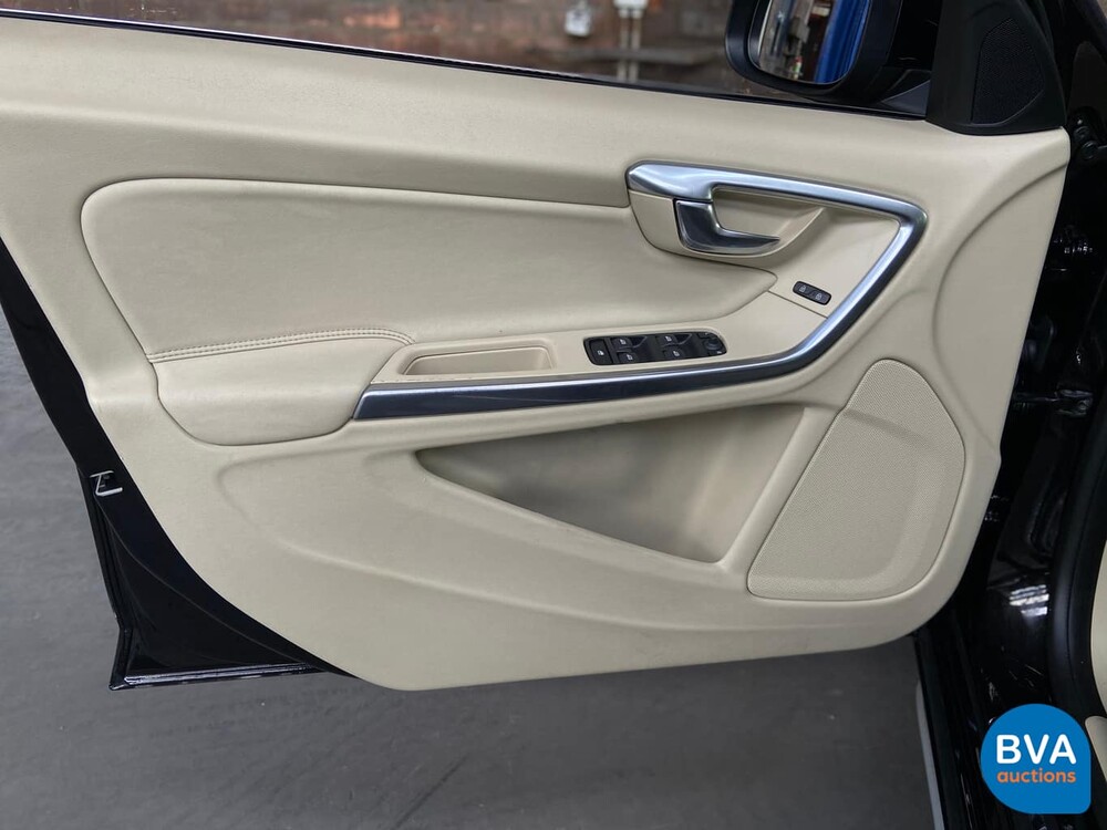 Volvo V60 2.0 D3 5-Cilinder Momentum 163pk 2011