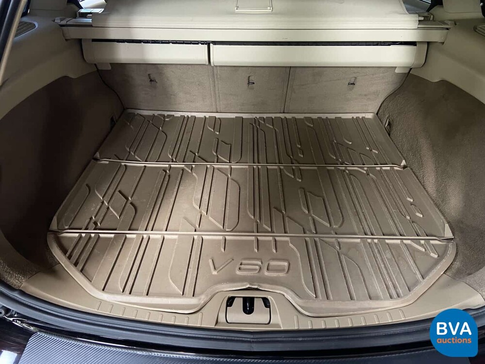 Volvo V60 2.0 D3 5-Cilinder Momentum 163pk 2011