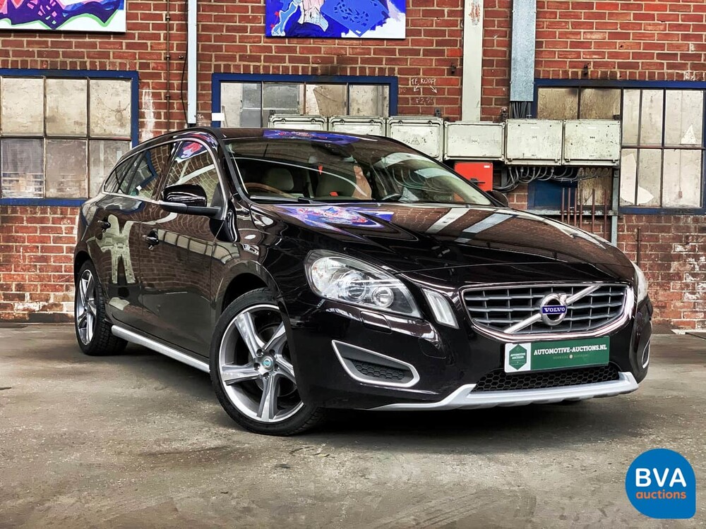 Volvo V60 2.0 D3 5-Cilinder Momentum 163pk 2011