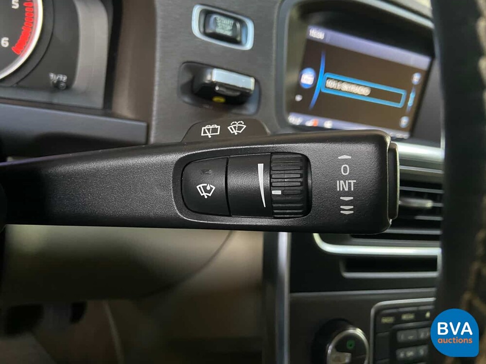 Volvo V60 2.0 D3 5-Cilinder Momentum 163pk 2011