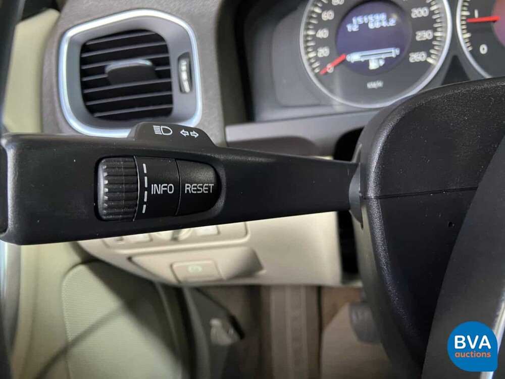 Volvo V60 2.0 D3 5-Cilinder Momentum 163pk 2011