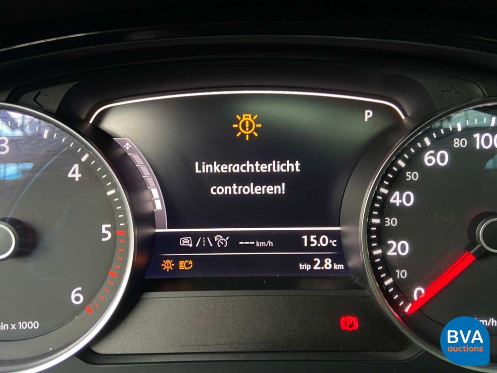 Volkswagen Touareg 3.0 TDI Highline 245pk 2011, 72-SLR-6