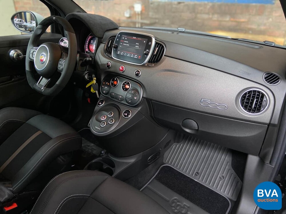 Fiat 500 Abarth 695 180pk Automaat 70th Anniversario 2020 NIEUW
