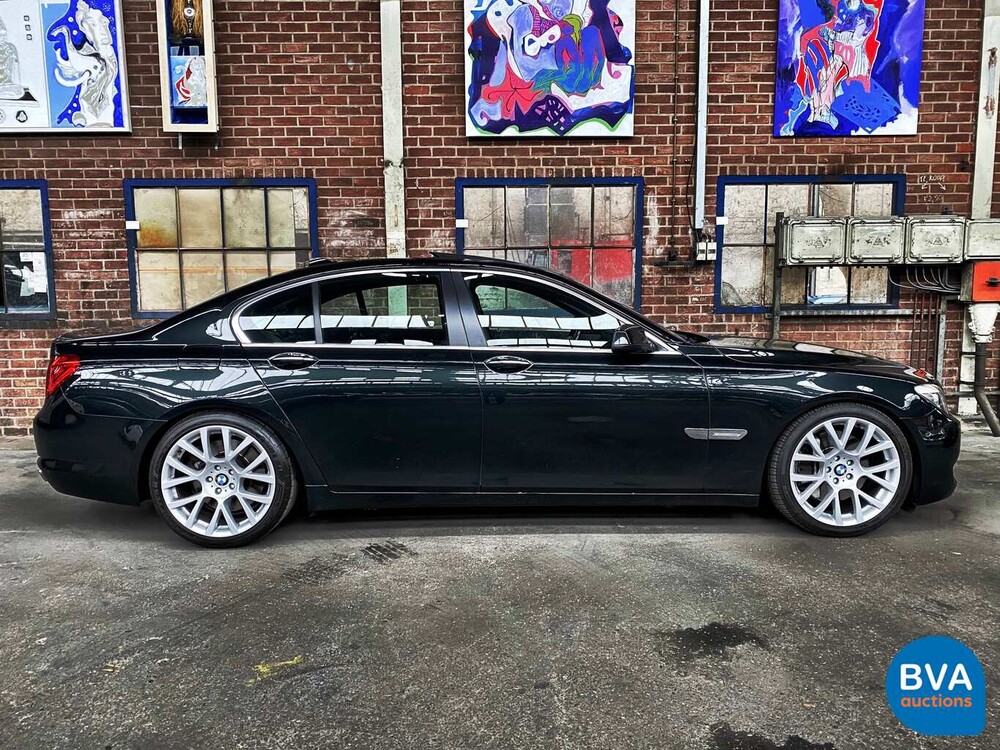 BMW 750i High Executive 408pk 7-serie 2009, KR-067-B