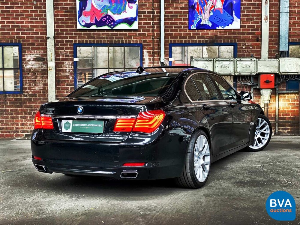 BMW 750i High Executive 408pk 7-serie 2009, KR-067-B