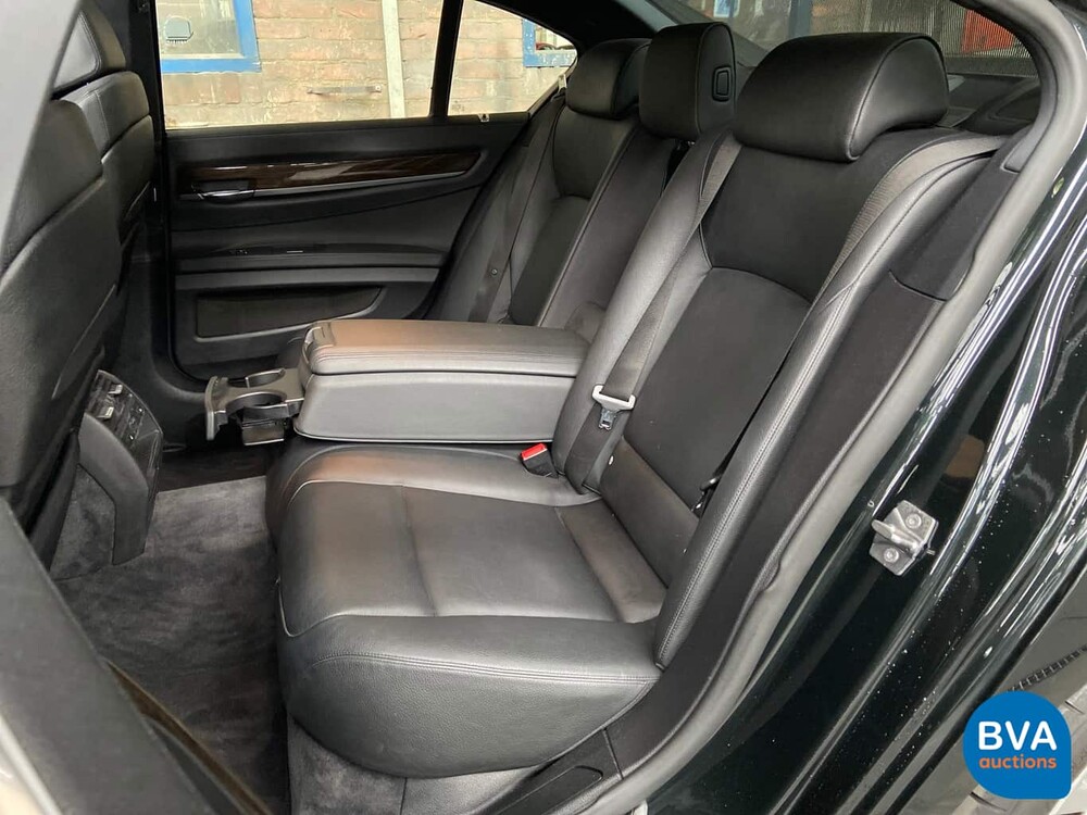 BMW 750i High Executive 408pk 7-serie 2009, KR-067-B