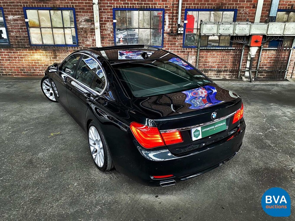 BMW 750i High Executive 408pk 7-serie 2009, KR-067-B