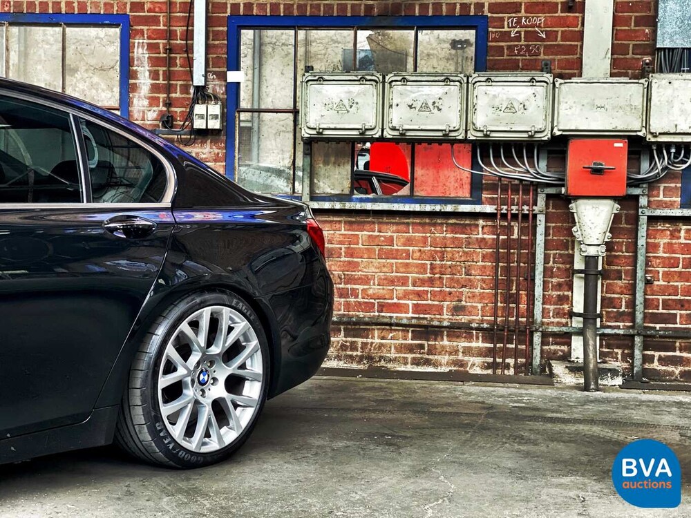 BMW 750i High Executive 408pk 7-serie 2009, KR-067-B