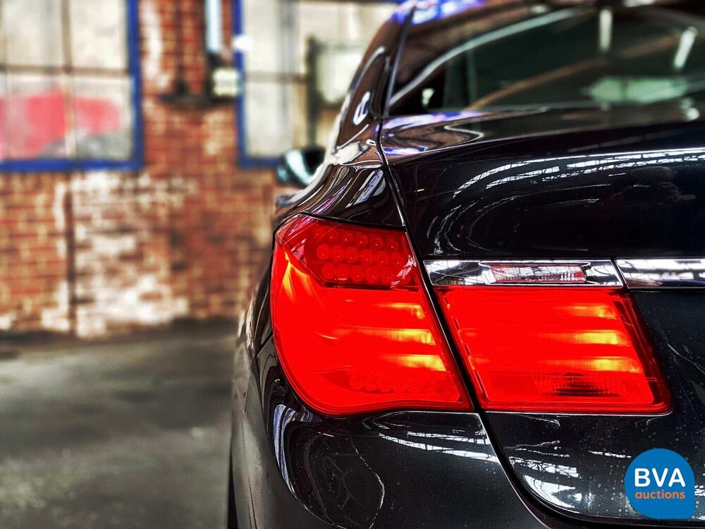 BMW 750i High Executive 408pk 7-serie 2009, KR-067-B