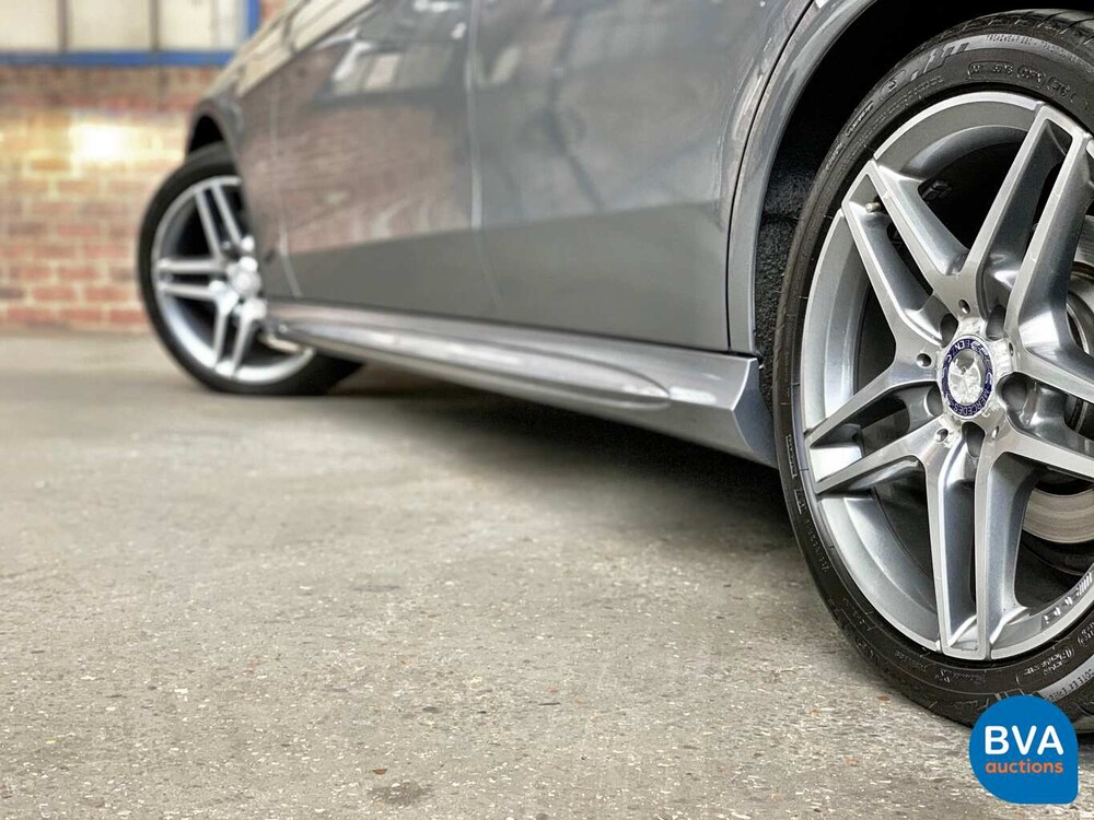 Mercedes-Benz E300 Bluetec Hybrid E-Klasse 2014, 8-XVD-94.