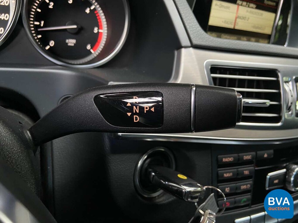 Mercedes-Benz E300 Bluetec Hybrid E-Klasse 2014, 8-XVD-94.