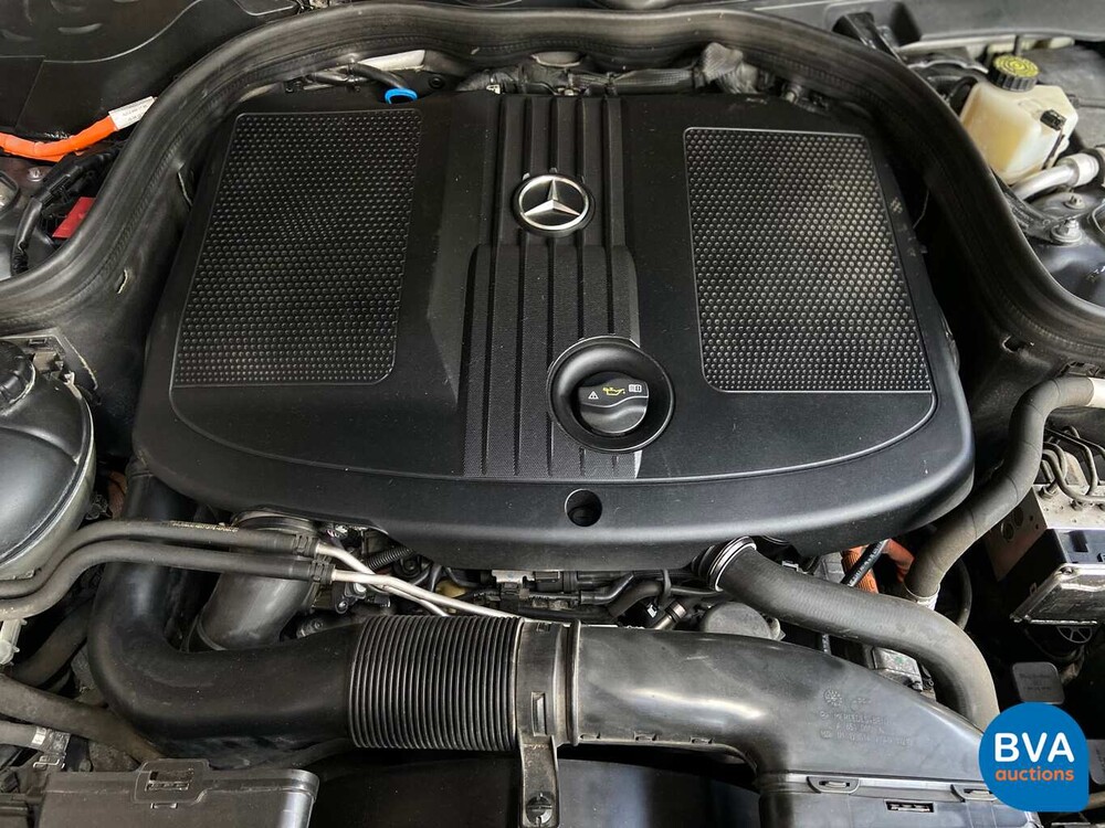 Mercedes-Benz E300 Bluetec Hybrid E-Klasse 2014, 8-XVD-94.