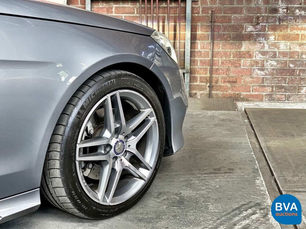 Mercedes-Benz E300 Bluetec Hybrid E-Klasse 2014, 8-XVD-94.