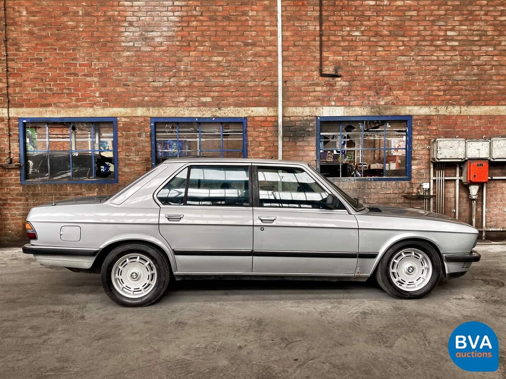 BMW 535i 192pk 5-serie 1985, 47-KPN-7