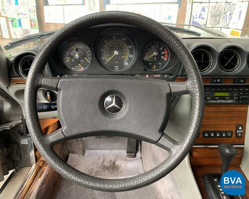 Mercedes-Benz 380SL R107 1983