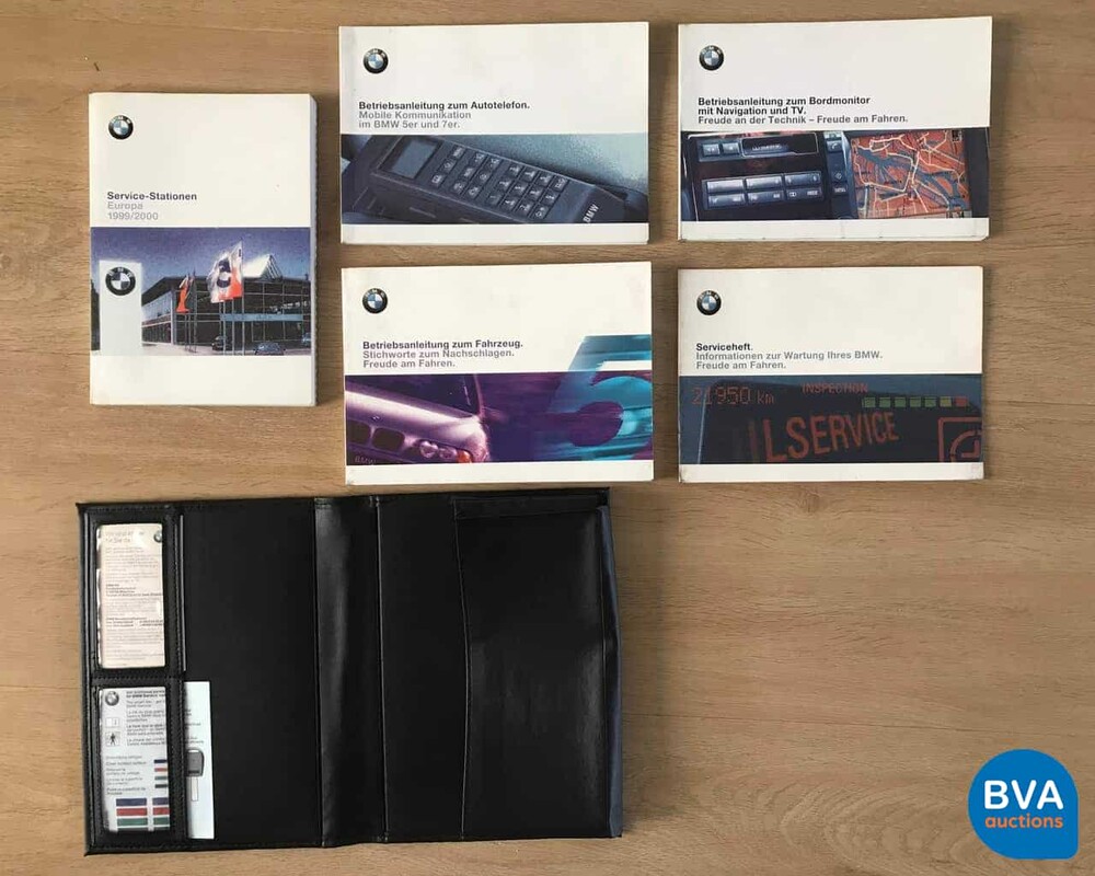 BMW 540i E39 4.4 V8 286pk -Handgeschakeld- 1999, 75-XV-DJ