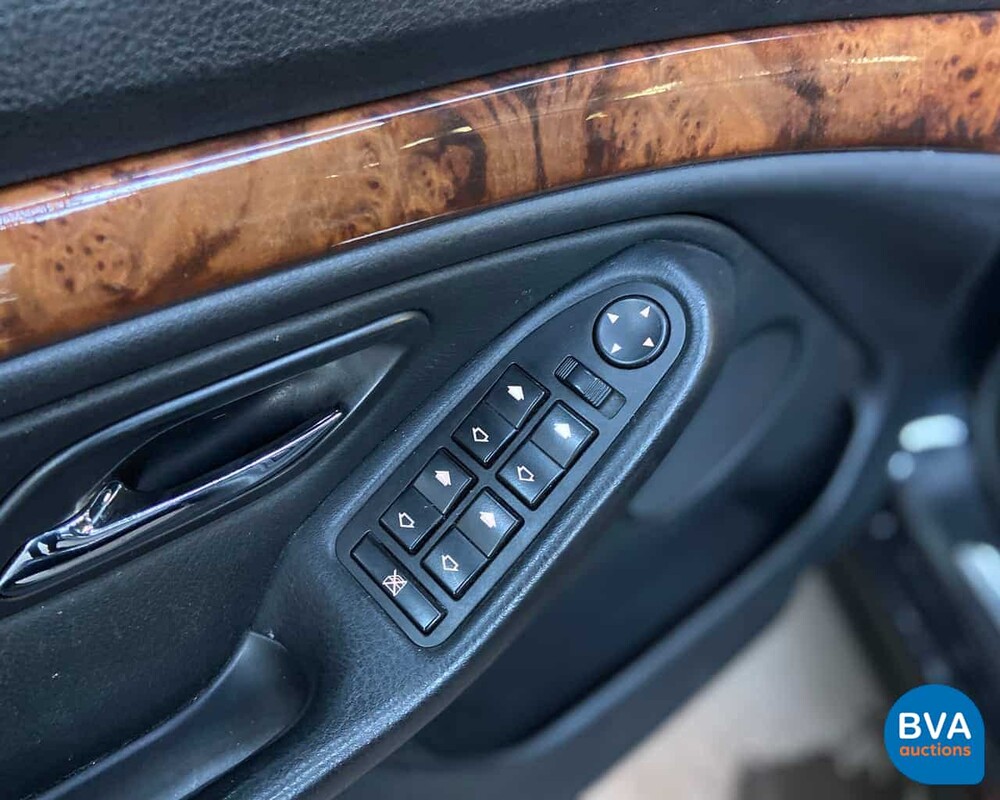 BMW 540i E39 4.4 V8 286pk -Handgeschakeld- 1999, 75-XV-DJ