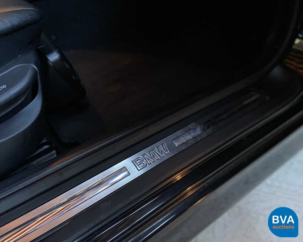 BMW 540i E39 4.4 V8 286pk -Handgeschakeld- 1999, 75-XV-DJ