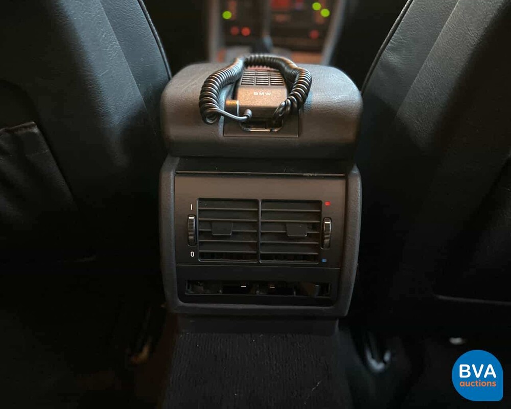 BMW 540i E39 4.4 V8 286pk -Handgeschakeld- 1999, 75-XV-DJ