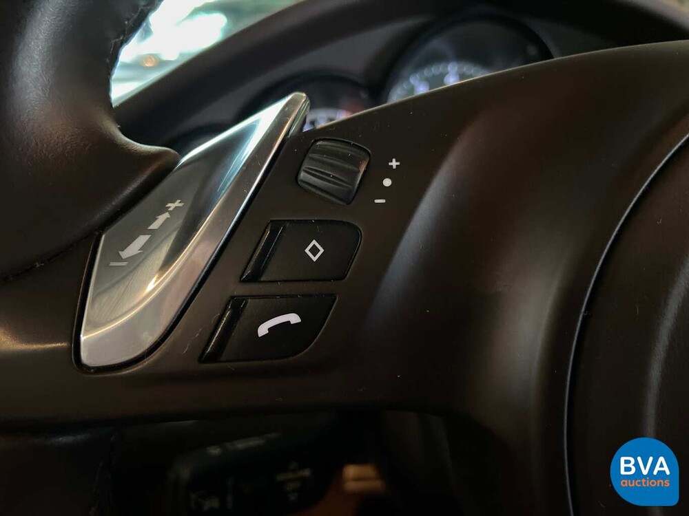 Porsche Panamera 3.0 S E-Hybrid 416pk 2014 ORG-NL, 3-TDJ-20