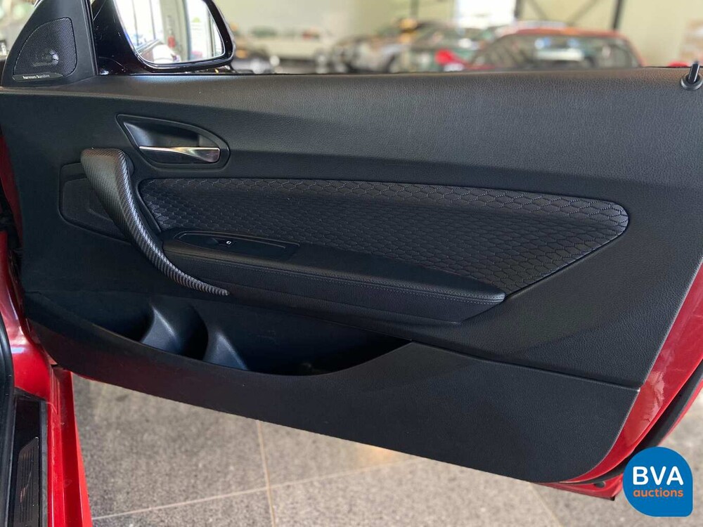 BMW M235i Coupé M-Performance -Handgeschakeld!- 326pk 2014, HG-019-V