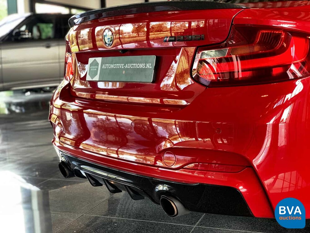 BMW M235i Coupé M-Performance -Handgeschakeld!- 326pk 2014, HG-019-V