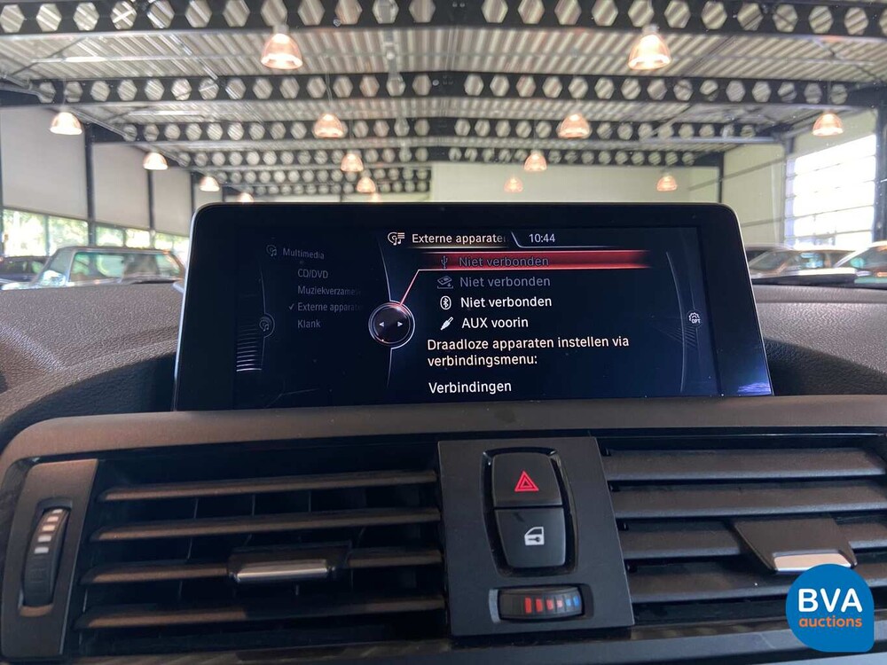 BMW M235i Coupé M-Performance -Handgeschakeld!- 326pk 2014, HG-019-V