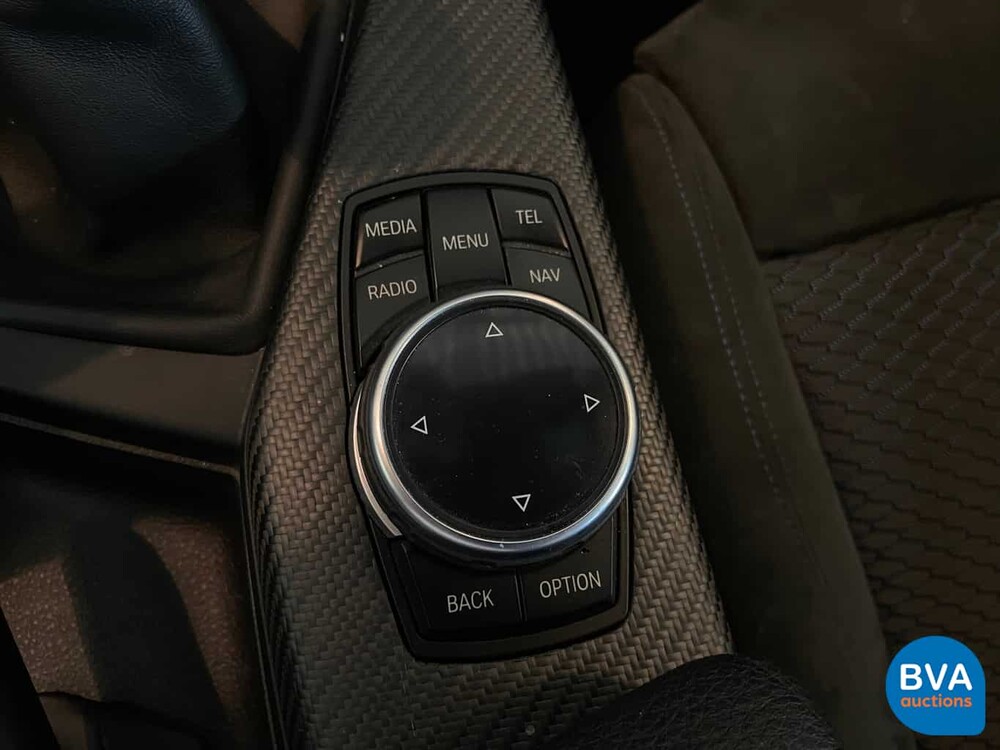 BMW M235i Coupé M-Performance -Handgeschakeld!- 326pk 2014, HG-019-V