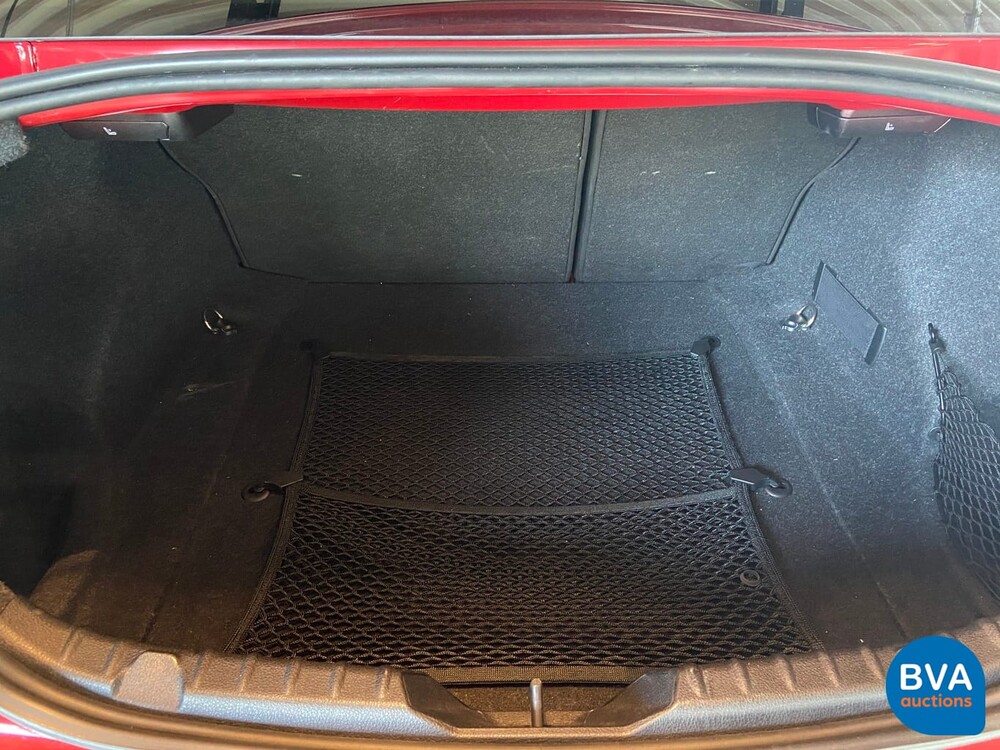 BMW M235i Coupé M-Performance -Handgeschakeld!- 326pk 2014, HG-019-V