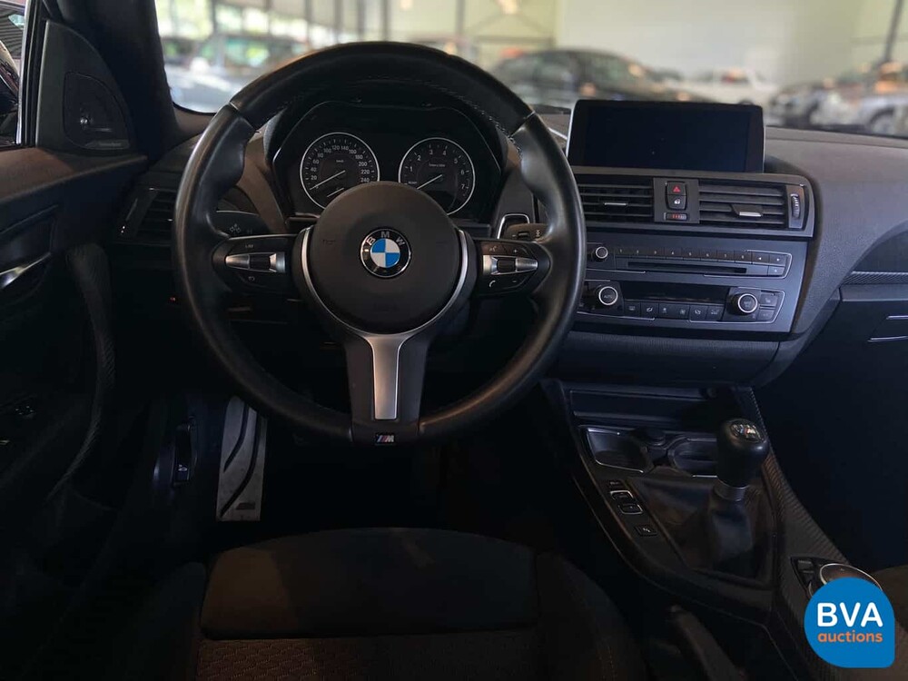 BMW M235i Coupé M-Performance -Handgeschakeld!- 326pk 2014, HG-019-V