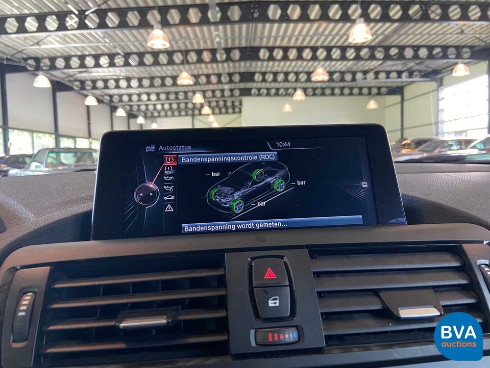 BMW M235i Coupé M-Performance -Handgeschakeld!- 326pk 2014, HG-019-V