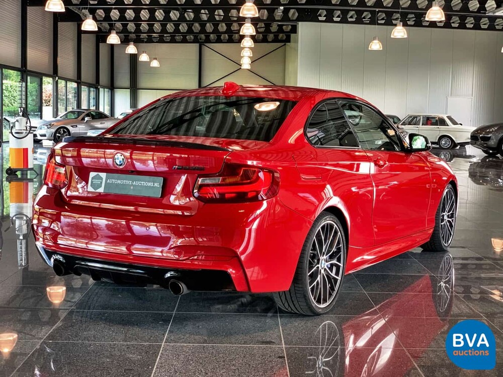 BMW M235i Coupé M-Performance -Handgeschakeld!- 326pk 2014, HG-019-V
