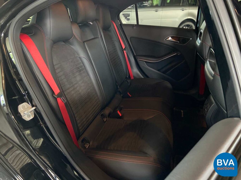 Mercedes-Benz A45 AMG 4Matic 360pk A-Klasse 2013, KN-710-T