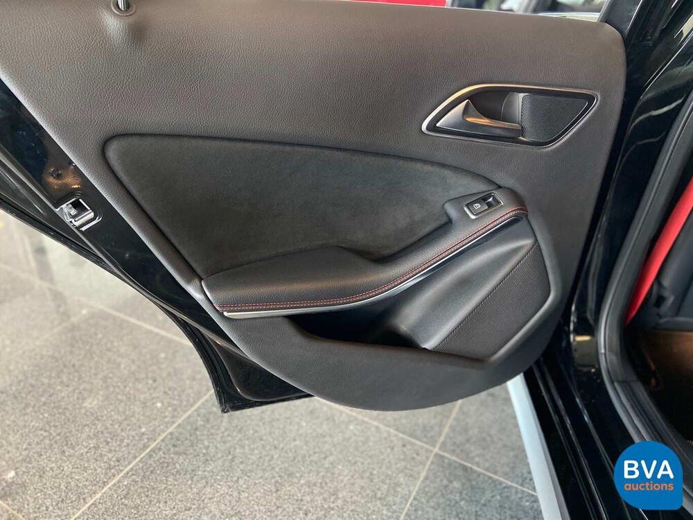 Mercedes-Benz A45 AMG 4Matic 360pk A-Klasse 2013, KN-710-T