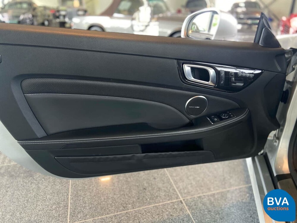 Mercedes-Benz SLK55 AMG 5.5 V8 421pk 2013, TP-585-N