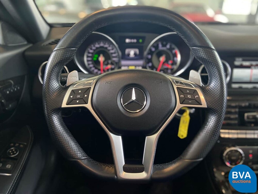 Mercedes-Benz SLK55 AMG 5.5 V8 421pk 2013, TP-585-N