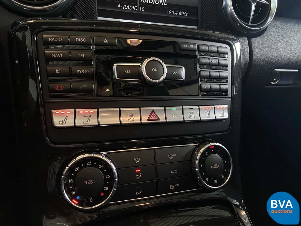 Mercedes-Benz SLK55 AMG 5.5 V8 421pk 2013, TP-585-N