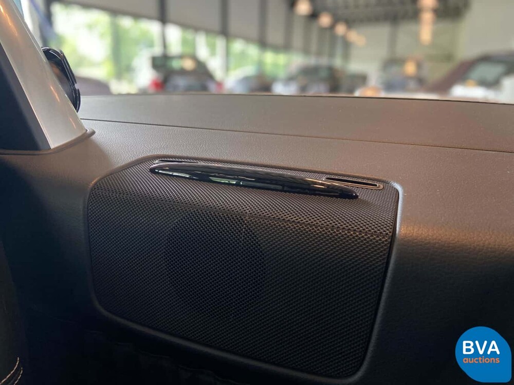 Mercedes-Benz SLK55 AMG 5.5 V8 421pk 2013, TP-585-N