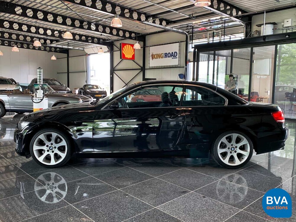 BMW 320i Cabriolet 170pk 3-serie E93 2007, 07-XS-JV