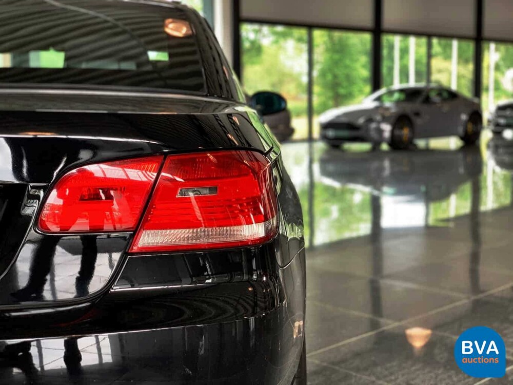 BMW 320i Cabriolet 170pk 3-serie E93 2007, 07-XS-JV