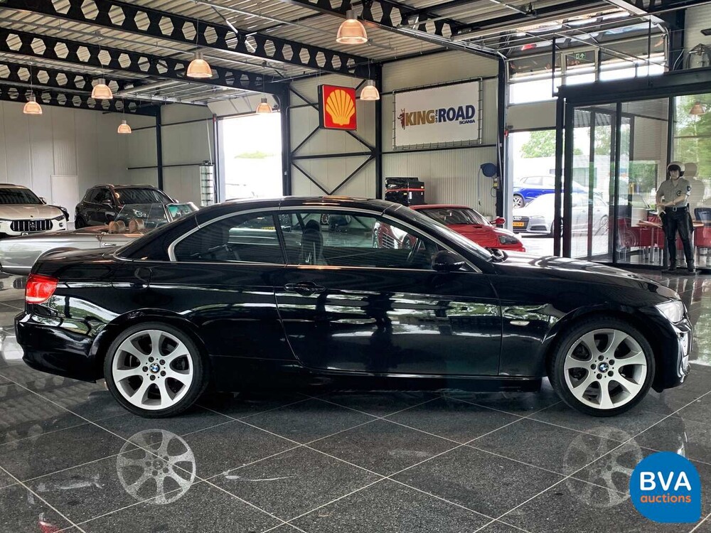 BMW 320i Cabriolet 170pk 3-serie E93 2007, 07-XS-JV