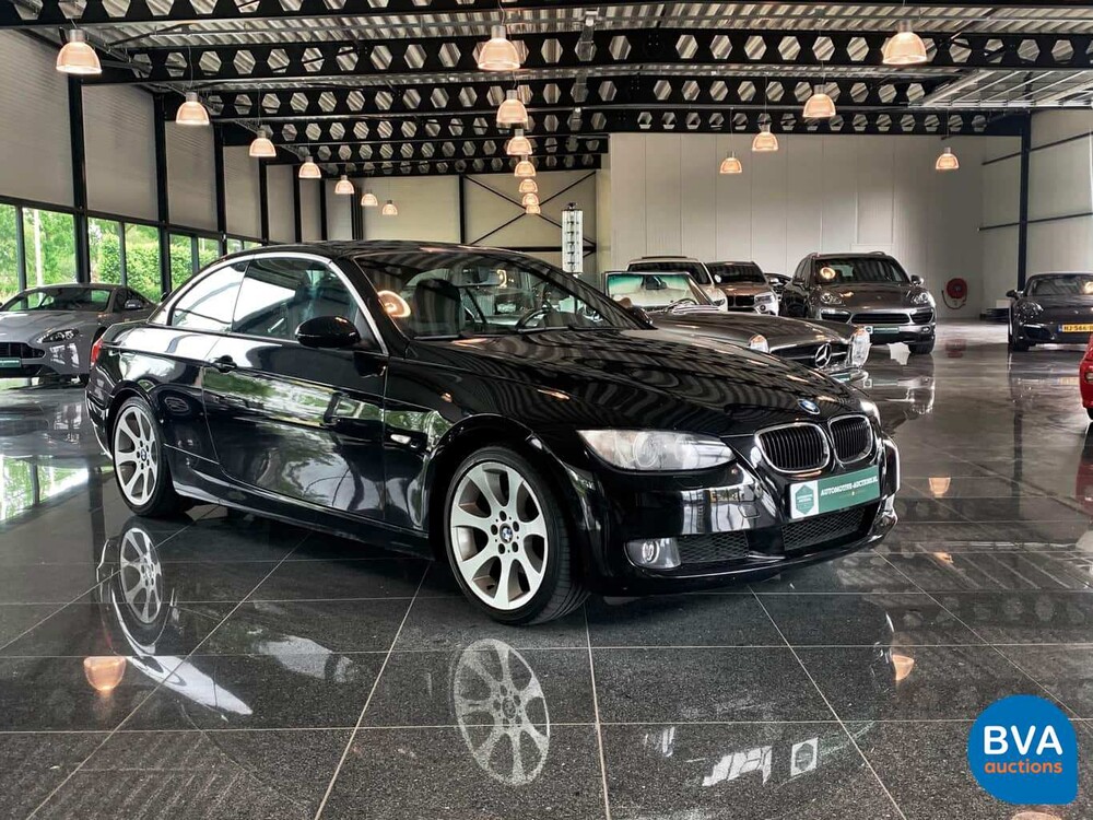 BMW 320i Cabriolet 170pk 3-serie E93 2007, 07-XS-JV