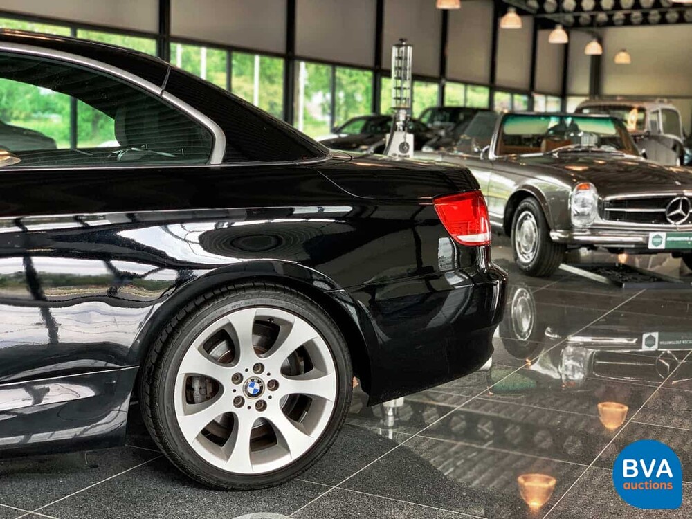 BMW 320i Cabriolet 170pk 3-serie E93 2007, 07-XS-JV