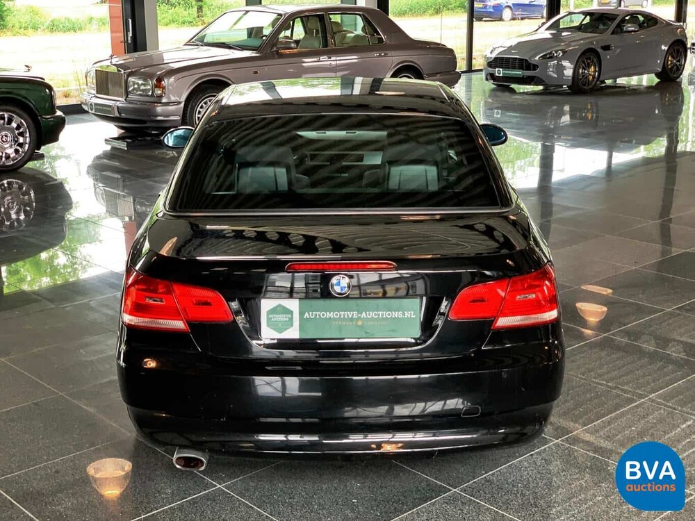 BMW 320i Cabriolet 170pk 3-serie E93 2007, 07-XS-JV