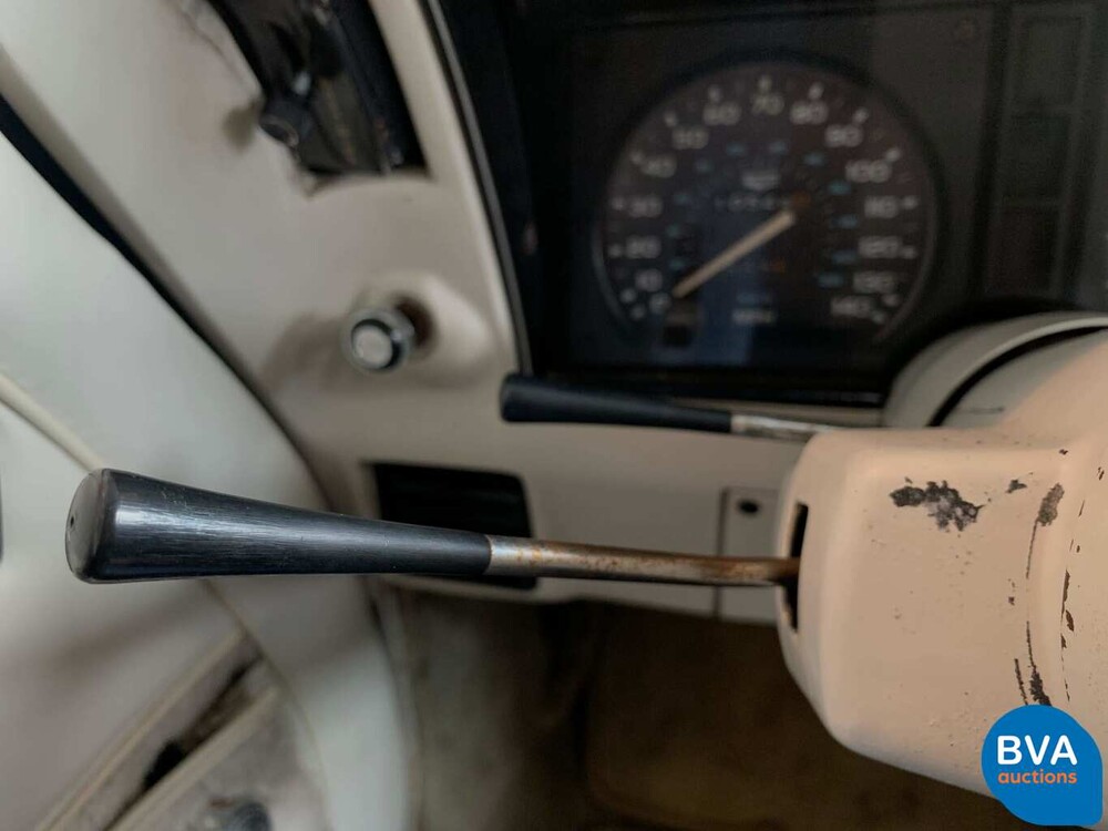 Chevrolet Corvette C3 Targa 25 Anniversary Edition 1978, G-772-LR